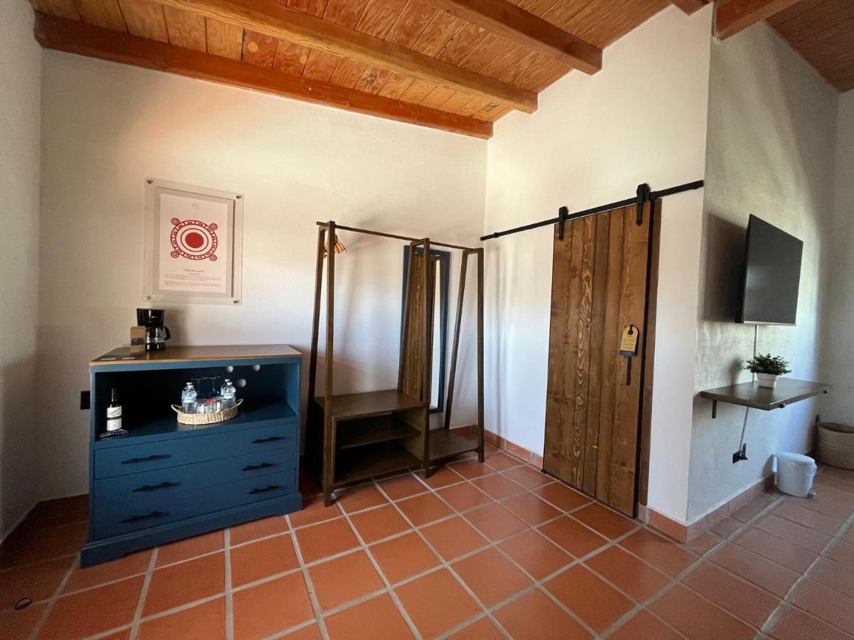 Bed and Breakfast Casa Entrevez Valle de Guadalupe Esterno foto